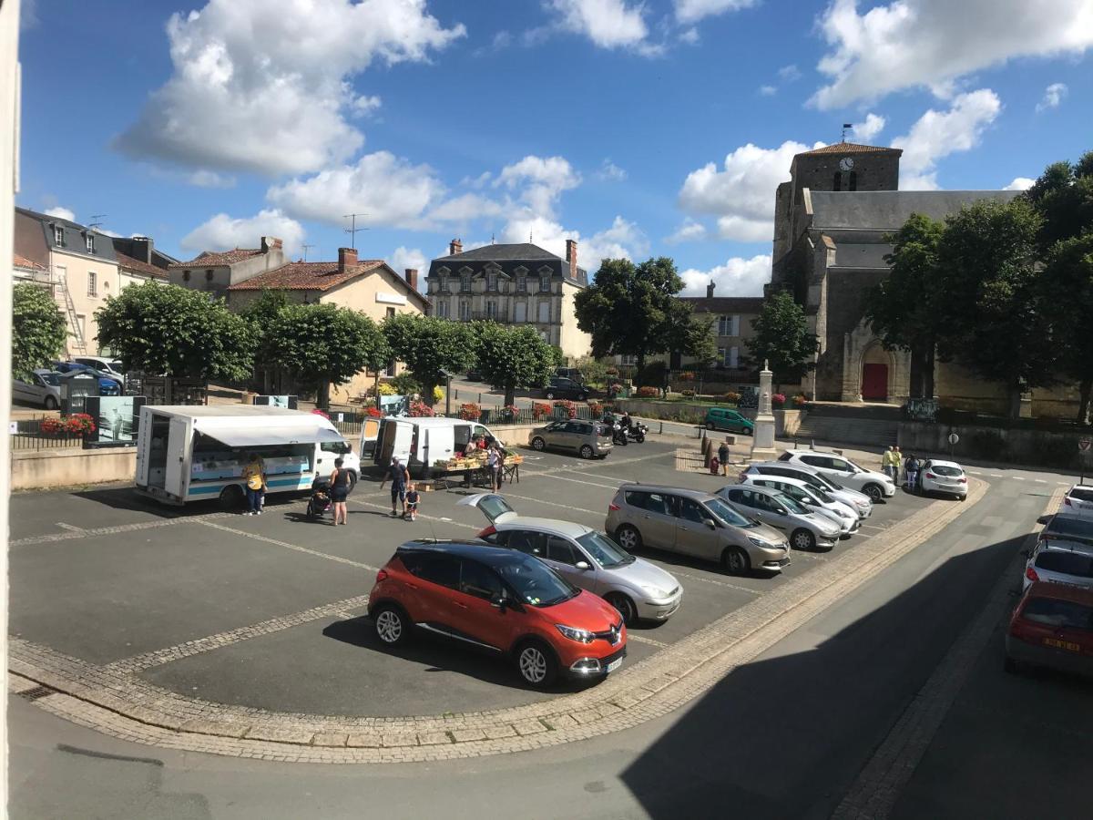 Апартаменты Place Au Repos Mouilleron-en-Pareds Экстерьер фото